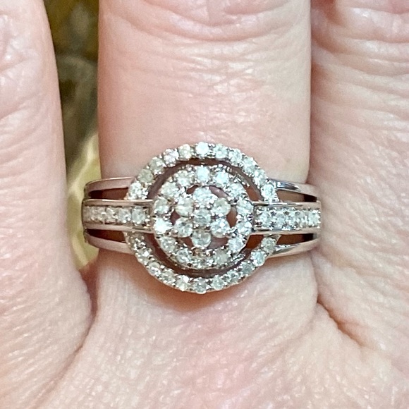 Genuine 1 Carat Diamond Flower Cluster Double Halo Ring ~ Triple Band Ring - Picture 6 of 15